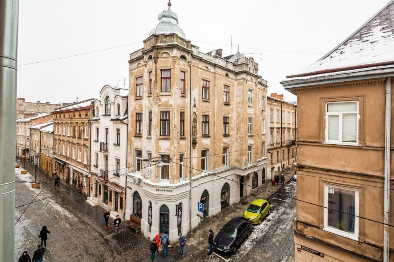 Apartamento Romari Лесі Українки Leópolis Exterior foto