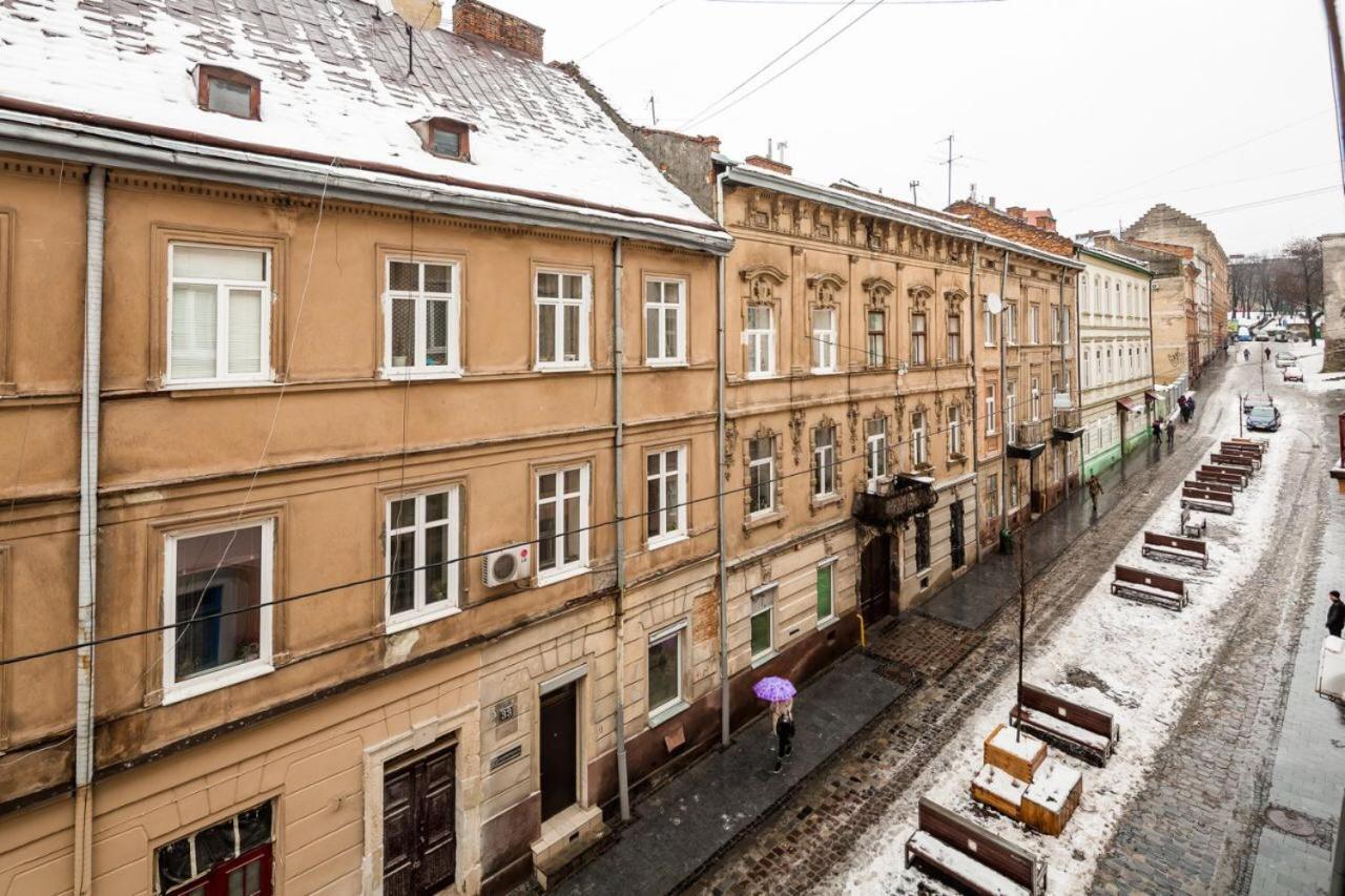 Apartamento Romari Лесі Українки Leópolis Exterior foto